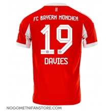 Moški Bayern Munich Alphonso Davies #19 Replika nogometni dresi Domači 2025-26 Kratek Rokav