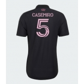 Moški Inter Miami Casemiro #5 Replika nogometni dresi Gostujoči 2026-27 Kratek Rokav