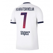 Moški Paris Saint-Germain Khvicha Kvaratskhelia #7 Replika nogometni dresi Gostujoči 2026-27 Kratek Rokav