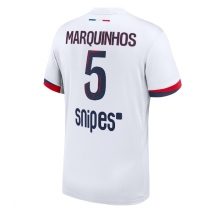 Moški Paris Saint-Germain Marquinhos #5 Replika nogometni dresi Gostujoči 2025-26 Kratek Rokav