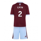 Otroški Aston Villa Matty Cash #2 Replika nogometni dresi kompleti Domači 2026-27 Kratek Rokav (+ hlače)