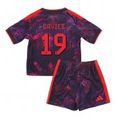 Otroški Bayern Munich Alphonso Davies #19 Replika nogometni dresi kompleti Tretji 2026-27 Kratek Rokav (+ hlače)