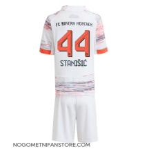 Otroški Bayern Munich Josip Stanisic #44 Replika nogometni dresi kompleti Gostujoči 2025-26 Kratek Rokav (+ hlače)