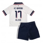 Otroški Bayern Munich Michael Olise #17 Replika nogometni dresi kompleti Gostujoči 2026-27 Kratek Rokav (+ hlače)