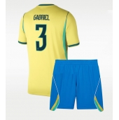 Otroški Brazilija Gabriel Magalhaes #3 Replika nogometni dresi kompleti Domači SP 2026 Kratek Rokav (+ hlače)