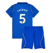 Otroški Chelsea Maxence Lacroix #5 Replika nogometni dresi kompleti Domači 2026-27 Kratek Rokav (+ hlače)