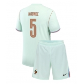Otroški Francija Jules Kounde #5 Replika nogometni dresi kompleti Gostujoči SP 2026 Kratek Rokav (+ hlače)