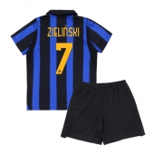 Otroški Inter Milan Piotr Zielinski #7 Replika nogometni dresi kompleti Domači 2026-27 Kratek Rokav (+ hlače)