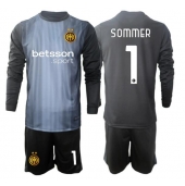 Otroški Inter Milan Yann Sommer #1 Vratar Replika nogometni dresi kompleti Domači 2025-26 Dolgi Rokav (+ hlače)