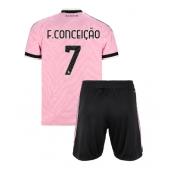 Otroški Juventus Francisco Conceicao #7 Replika nogometni dresi kompleti Gostujoči 2026-27 Kratek Rokav (+ hlače)