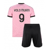 Otroški Juventus Randal Kolo Muani #9 Replika nogometni dresi kompleti Gostujoči 2026-27 Kratek Rokav (+ hlače)