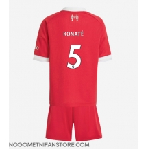 Otroški Liverpool Ibrahima Konate #5 Replika nogometni dresi kompleti Domači 2025-26 Kratek Rokav (+ hlače)