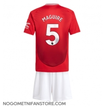 Otroški Manchester United Harry Maguire #5 Replika nogometni dresi kompleti Domači 2024-25 Kratek Rokav (+ hlače)