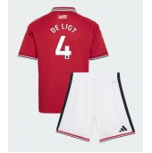 Otroški Manchester United Matthijs de Ligt #4 Replika nogometni dresi kompleti Domači 2026-27 Kratek Rokav (+ hlače)