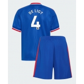 Otroški Manchester United Matthijs de Ligt #4 Replika nogometni dresi kompleti Gostujoči 2026-27 Kratek Rokav (+ hlače)
