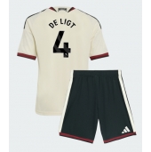 Otroški Manchester United Matthijs de Ligt #4 Replika nogometni dresi kompleti Tretji 2026-27 Kratek Rokav (+ hlače)