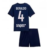 Otroški Paris Saint-Germain Lucas Beraldo #4 Replika nogometni dresi kompleti Domači 2025-26 Kratek Rokav (+ hlače)