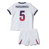 Otroški Paris Saint-Germain Marquinhos #5 Replika nogometni dresi kompleti Gostujoči 2026-27 Kratek Rokav (+ hlače)