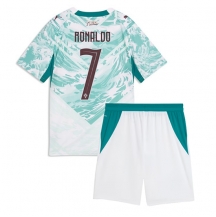 Otroški Portugalska Cristiano Ronaldo #7 Replika nogometni dresi kompleti Gostujoči SP 2026 Kratek Rokav (+ hlače)