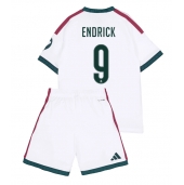 Otroški Real Madrid Endrick #9 Replika nogometni dresi kompleti Domači 2026-27 Kratek Rokav (+ hlače)