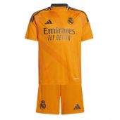 Otroški Real Madrid Replika nogometni dresi kompleti Gostujoči 2024-25 Kratek Rokav (+ hlače)