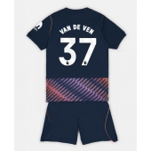 Otroški Tottenham Hotspur Micky van de Ven #37 Replika nogometni dresi kompleti Gostujoči 2026-27 Kratek Rokav (+ hlače)